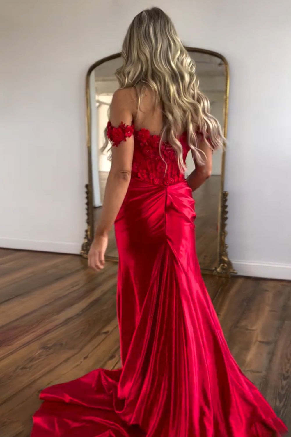 Off the Shoulder Red Mermaid Satin Prom Dresses